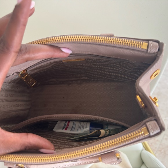 PRADA GALLERIA BAG - Picture 4 of 12